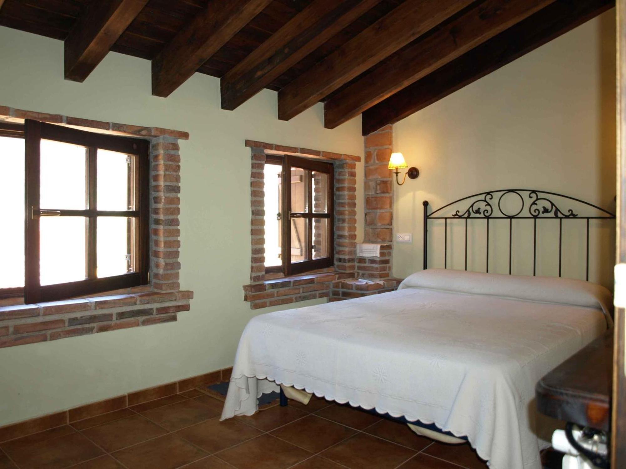 La Currada Villa Taranes Oda fotoğraf